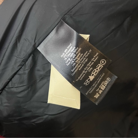 Eddie Bauer Vintage Women’s ILARIA URBINATI LIMITED EDITION COLLECTION - Picture 5 of 11